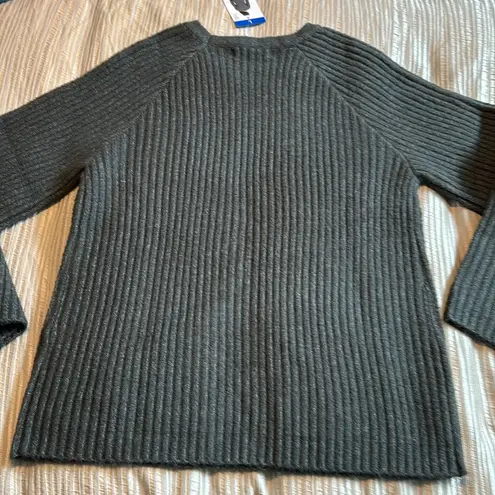 fever Bell Sleeve crewneck sweater nwt Gray Size L