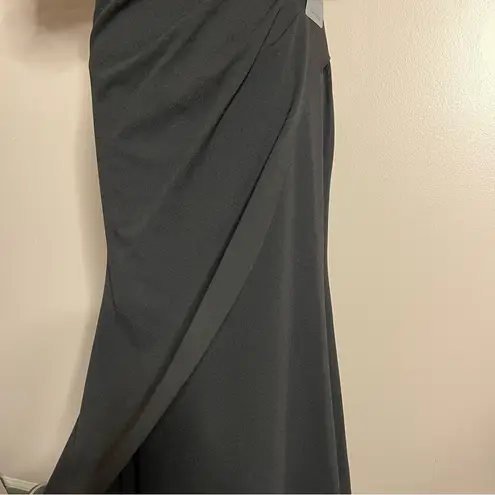 XScape NWT 3D Floral Scuba Crepe Gown (black) - 6