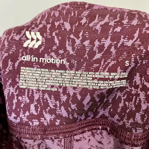 All In Motion Women's Athletic Legging Maroon Print Size Small EUC