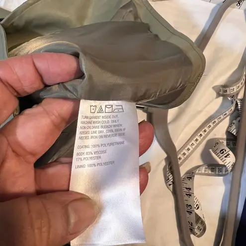 Stylish Gray Faux Leather Asymmetrical Cropped Moto Jacket with Zipper Detail Green