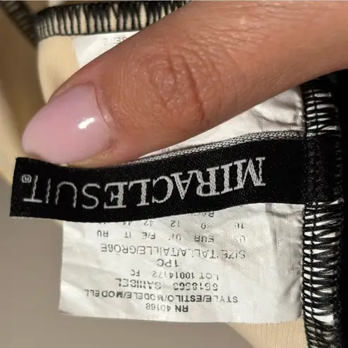 MiracleSuit Petal to the Metal Sanibel One-Piece Slimming 10lbs- Size 10