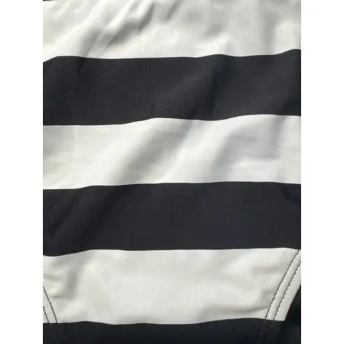 XL Black and White Striped 2 Piece Tankini Swimsuit Set Tie Side Bottoms
