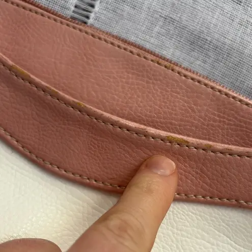 Vintage Cream Shoulder Bag with Pastel Pink and Green Detailing.