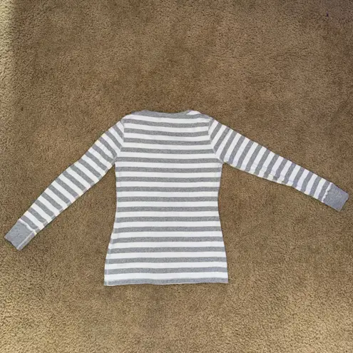 Hanna Andersson Gray and White Long Sleeve Tee