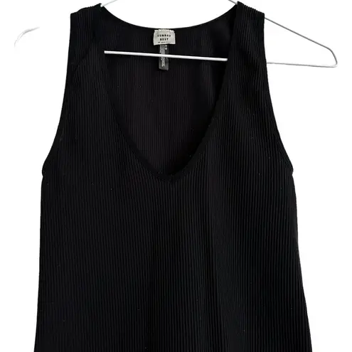 Aritzia Sunday Best Black Bodysuit Ribbed Knit V-Neck Sleeveless Size Medium