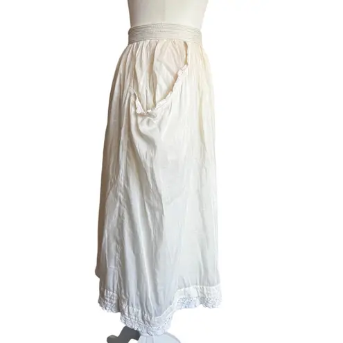 Wilfred (Aritzia) Lace