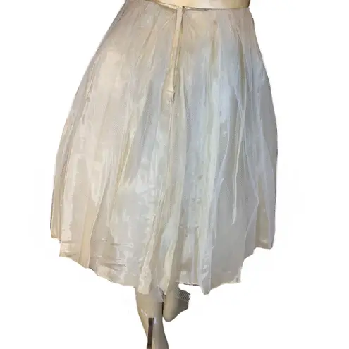 VINTAGE 1960’S CREAM SEQUINED FULL TULLE & SATIN SKIRT PARTY DRESS (S)
