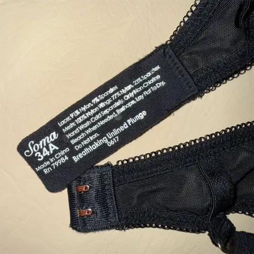 Soma Women's Plunge Bra 34A Black Semi Sheer Breathtaking Unlined Wireless Lace Size undefined