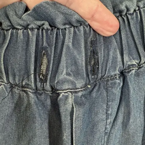 Zenana Outfitters lightweight denim jogger size medium