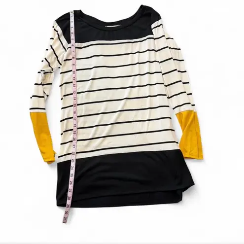 Vine & Love Striped Colorblock Long Sleeve Tee