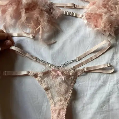 Lingerie Set Feathers 3 Piece Baby Pink NWT Boutique Custom Size undefined