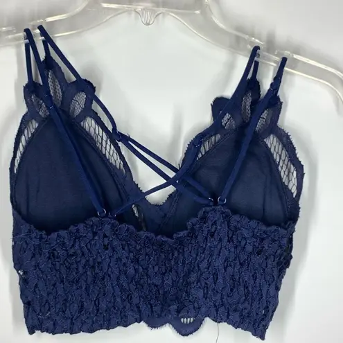 True Women's Pullover Criss