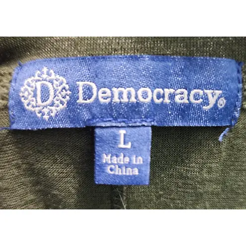 Democracy Olive Green Short Sleeve Crew Neck T-Shirt Womens Large