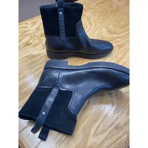 FitFlop Signey Mixte Ankle Boots Women's 9 Black Leather Round Toe Bootie S42