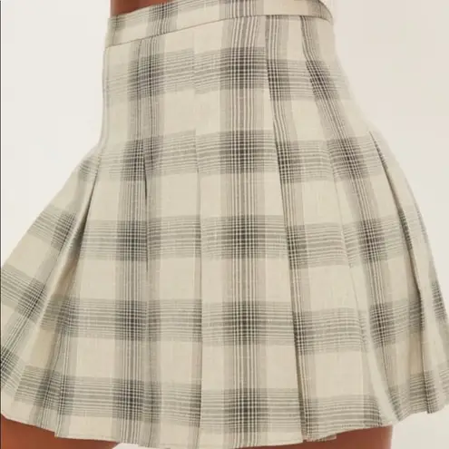 LOYO Boutique Sage pleated plaid school girl mini skirt