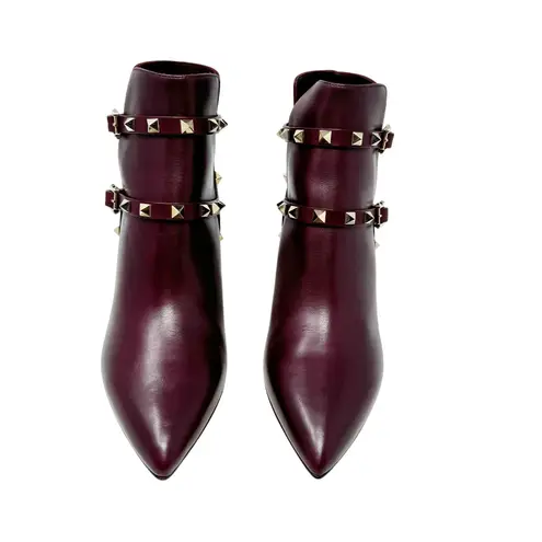 Valentino Garavani Rockstud Burgundy Leather Ankle Boots 37.5 Pointed Toe Heels