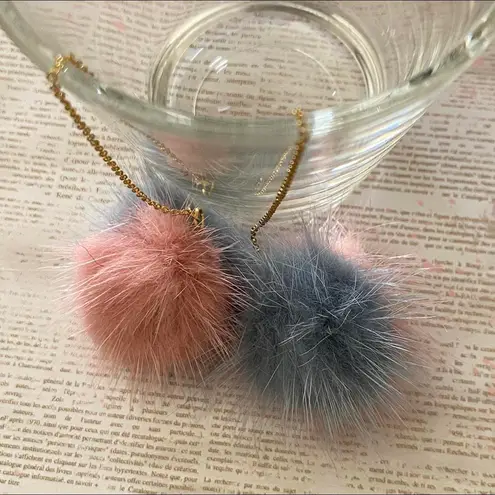 Handmade Kawaii cute faux fur pompom dangle threader earrings✨