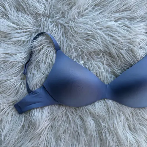 SKIMS Wireless Form Push up Bra Slate Size 32DDD