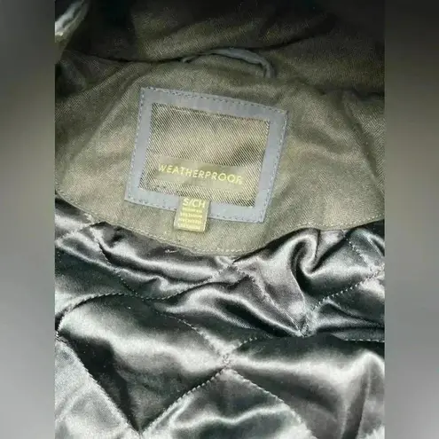Weatherproof waterproof jacket. NWOT, size small.