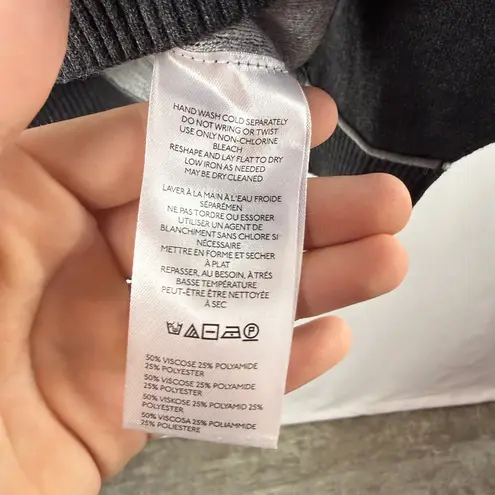 Pilcro The Oaklyn Cozy Crew-Neck Sweatshirt in Gray Size Small