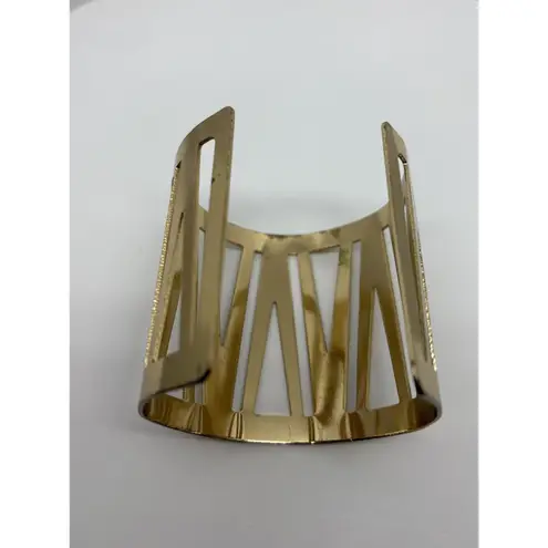 Estate Find Vintage Metal Cuff Bracelet Gold Color Modern Design 2.25" Wide