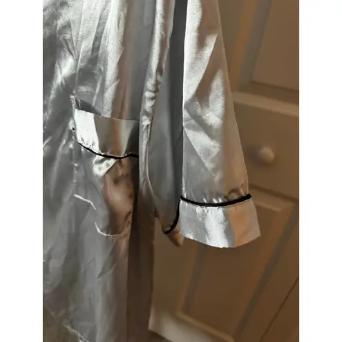 Unbranded Plus 4X Silver and Black Pajamas