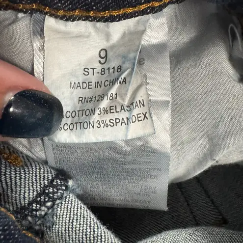 Machine Jeans Inc Machine pour neuf mode Distressed Ripped Skinny Jeans Juniors Size 9 Women's Size 30