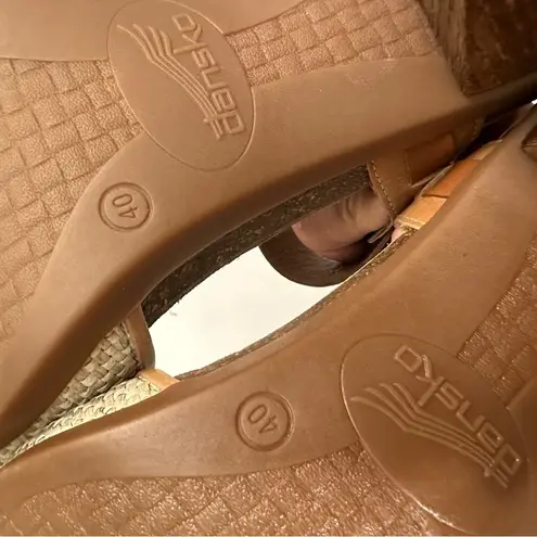 Dansko Debby Strappy Rocker Bottom Full Grain/Raffia Platform Sandal Sz EU 40