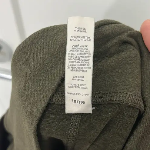 Vuori Large Olive Green Elevation Performance Leggings with Pockets