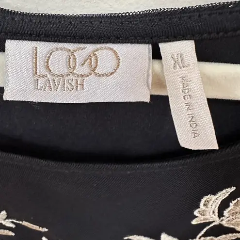 LOGO By Lori Goldstein LOGO LAVISH by Lori Goldstein embroidered tank with eyelash lace trim