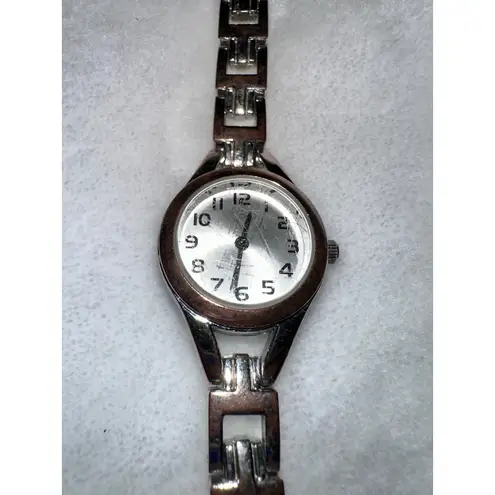 FMD IF281 Womens Silver Tone Facet Watch Japan Movement