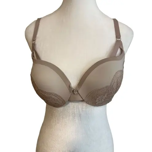 Maidenform Dreamwire Push Up Underwire Bra Beige Size 38C