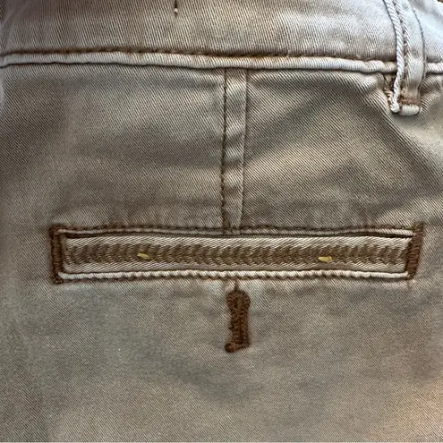 Pilcro and the Letterpress Pilcro and the letter press Khaki Casual Shorts 29