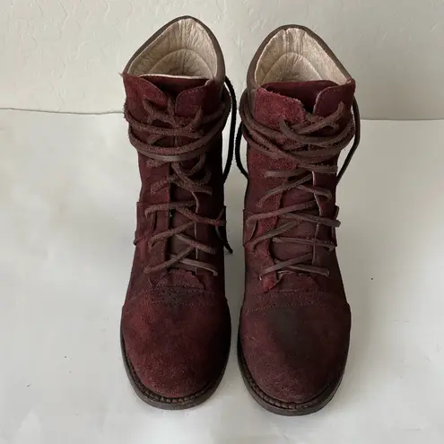 FREEBIRD by Steven cage distresssed lace up boots red burgundy 10