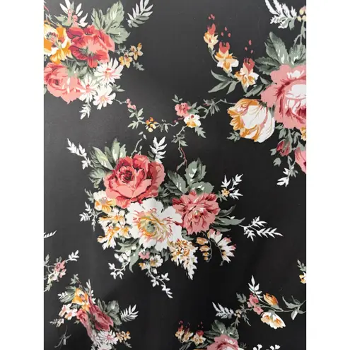 NWT Vibe Sportswear Women 2X Floral V