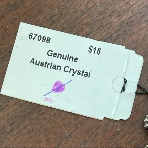 Cookie Lee Genuine Australia crystal necklace NWT