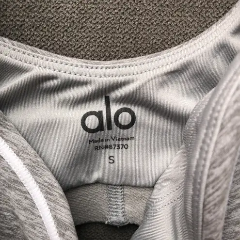 Alo Yoga Alosoft Heart Throb Bra Athletic Heather Grey/White S