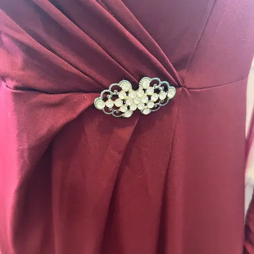Glamour Nights Burgundy Draped Maxi Dress with Rhinestone Brooch Cape Sleeves 6 Red