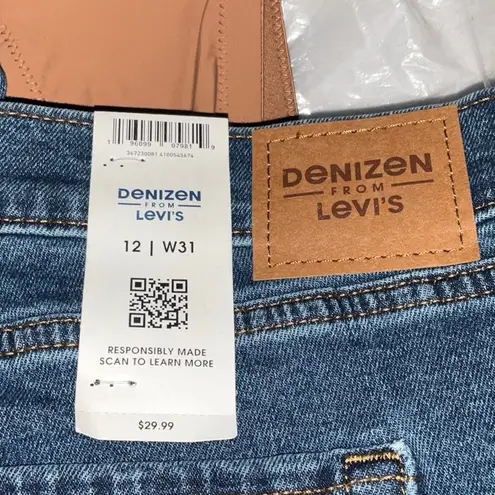 Relaxed Fit Blue Jeans with Classic Indigo Shade Size 12