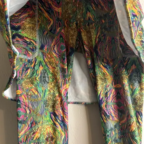 Donajo Modest Skirted Crop Leggings Colorful Abstract size small tennis golf Pink