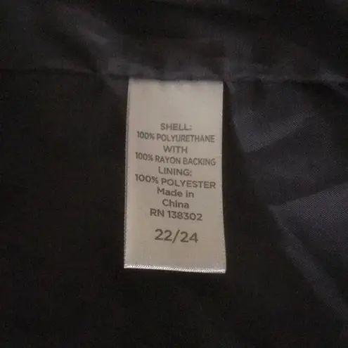 AVENUE faux leather zip up moto jacket 3 zipper pockets size 22/24 Black