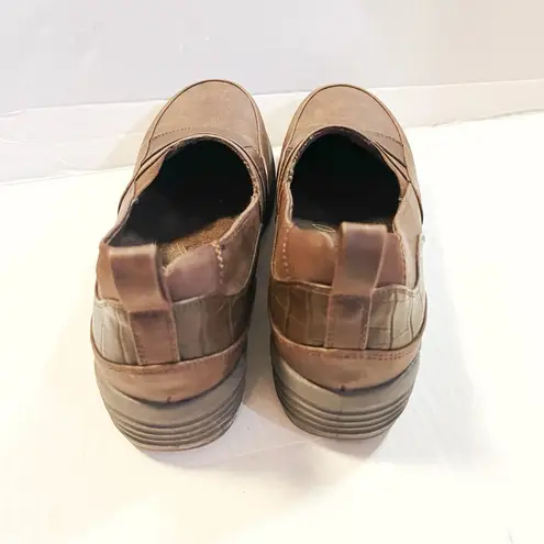 Easy Street So Lite by Sneakers Brown Women's Fernly Shoe Sz 7M EUC No Box