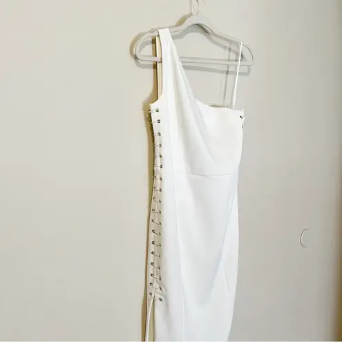 NWT Mare Mare Caliz One Shoulder White Lace Up Dress