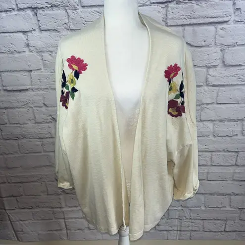 Hannah Women's Creme Boho Casual Floral Embroidered Cardigan Size Medium Tan