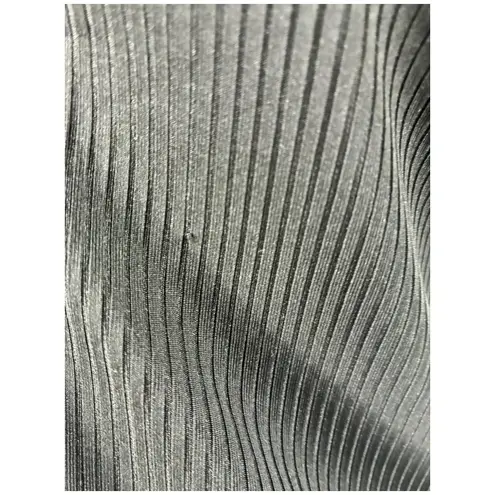 G by Guess Black Ribbed V Neck Ruched Short Sleeve Top Size Medium