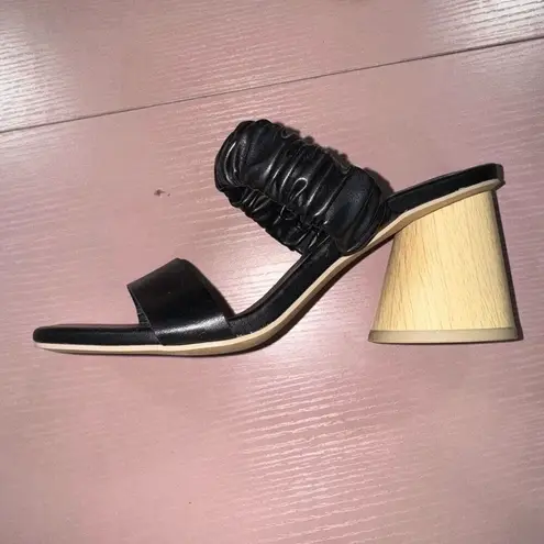 Journee Collection Women's Fayth Pump size 6