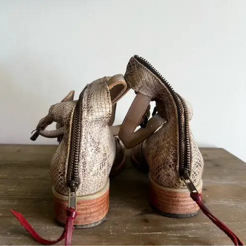 FreeBird Maribel Women's Ankle Strap Shoe Size 11 #361A