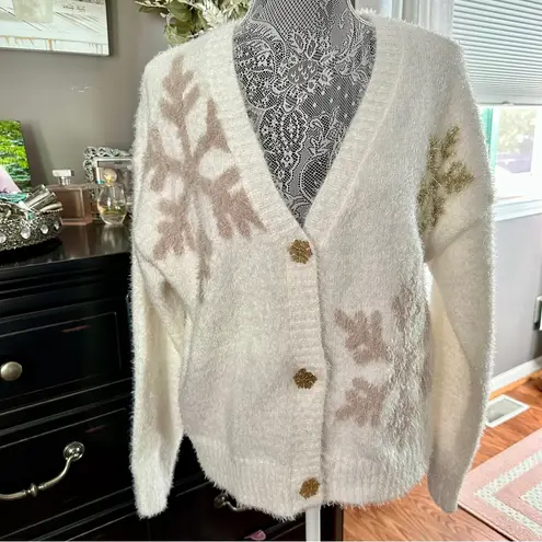 33 Degrees Cozy Coquette Snowflake Cardigan White Gold Glitter Button Medium Black