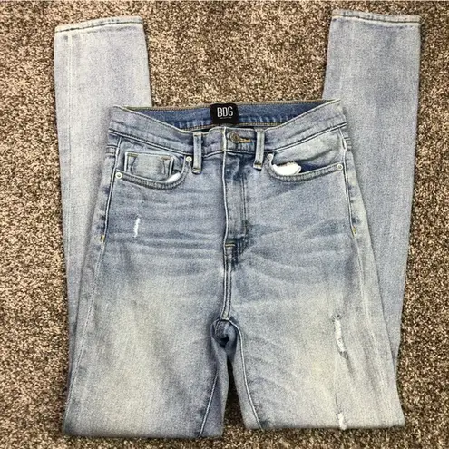 BDG  Urban Outfitters Women’s Twig High Rise Distressed Jeans Size 25