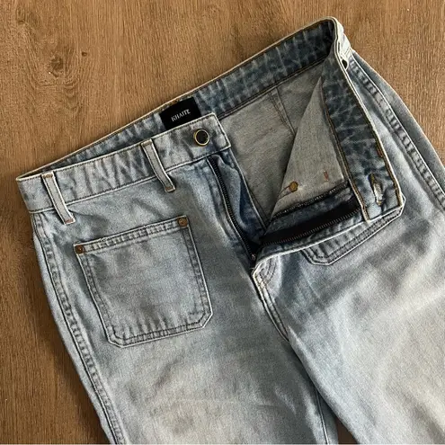 KHAITE Rachel Patch Pocket Flare Jeans - Light Blue
Denim Austin - Size 28